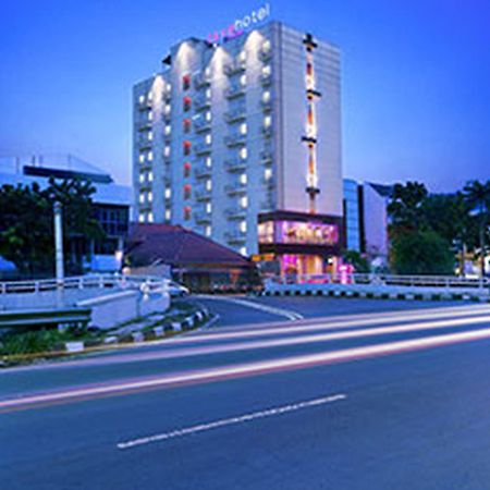Favehotel Tanah Abang - Cideng Jakarta Exterior photo