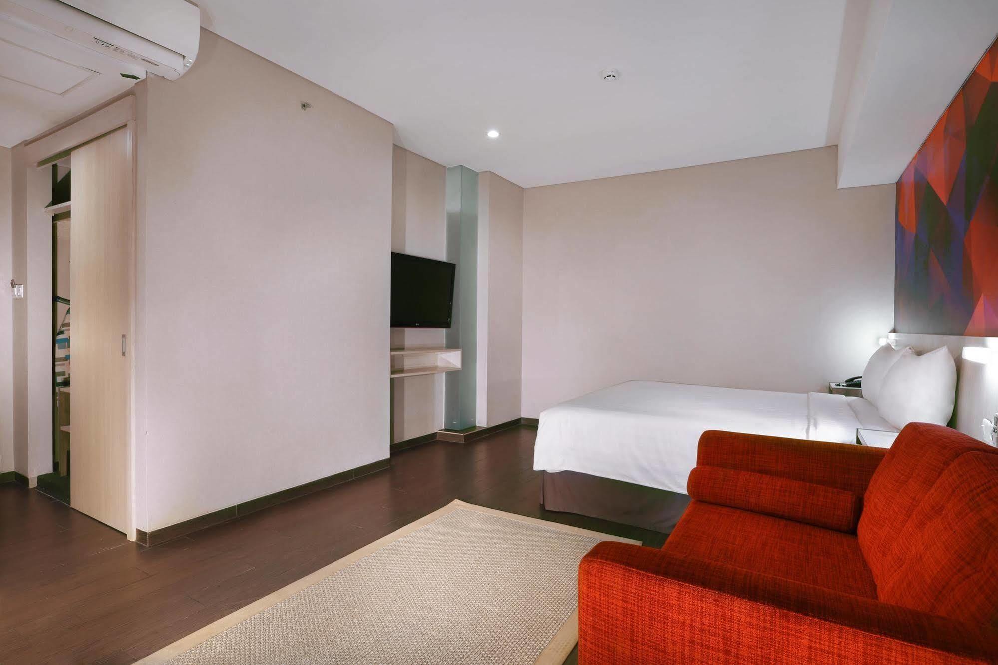 Favehotel Tanah Abang - Cideng Jakarta Exterior photo